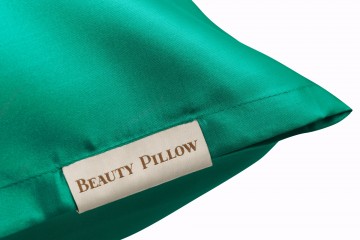 3 forest green close up